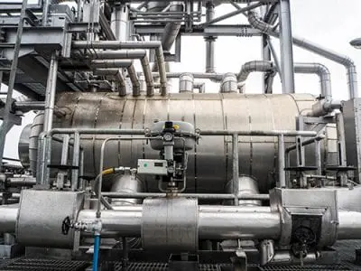 AdobeStock_259980740-Drum-for-generator-steam-of-HRSG-boilers-systems-Heat-recovery-steam-generator-during-construction-in-Combined-Cycle-Co-Generation-Power-Plant.-e1597842951364